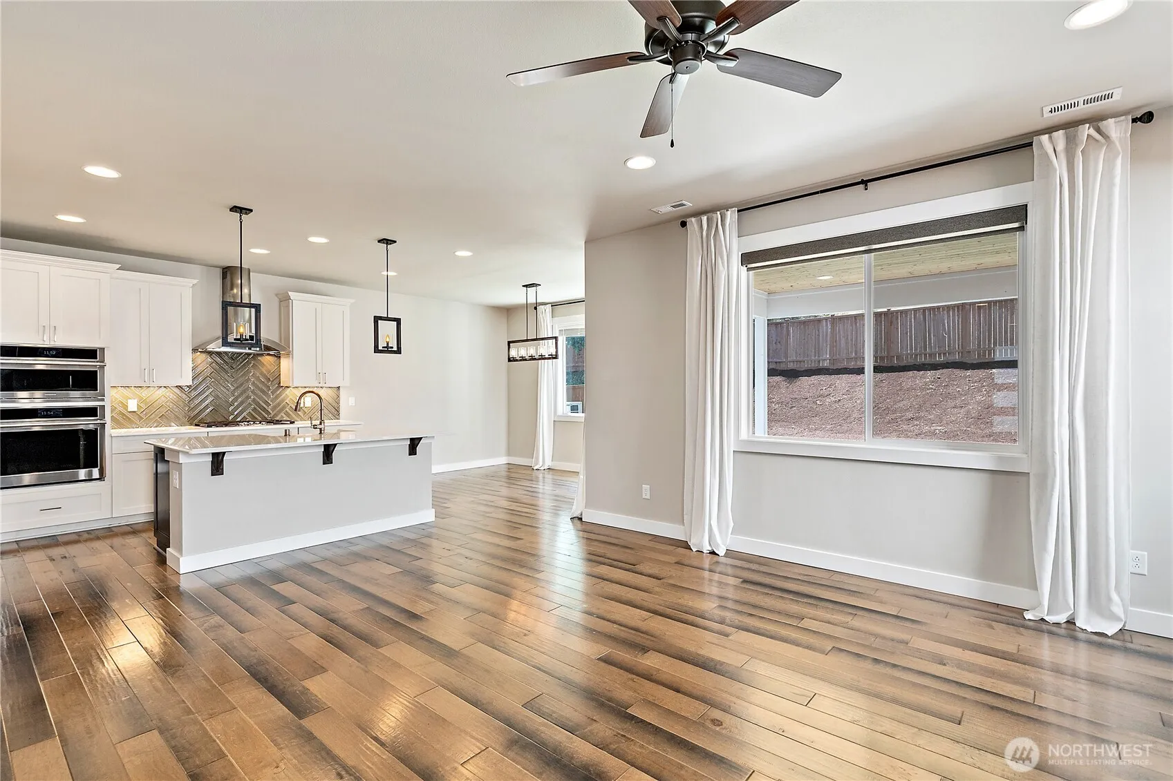 Property photo for 9924 Prospect Place, Gig Harbor photo 5