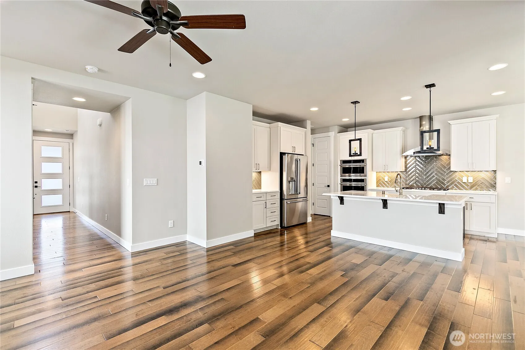 Property photo for 9924 Prospect Place, Gig Harbor photo 4