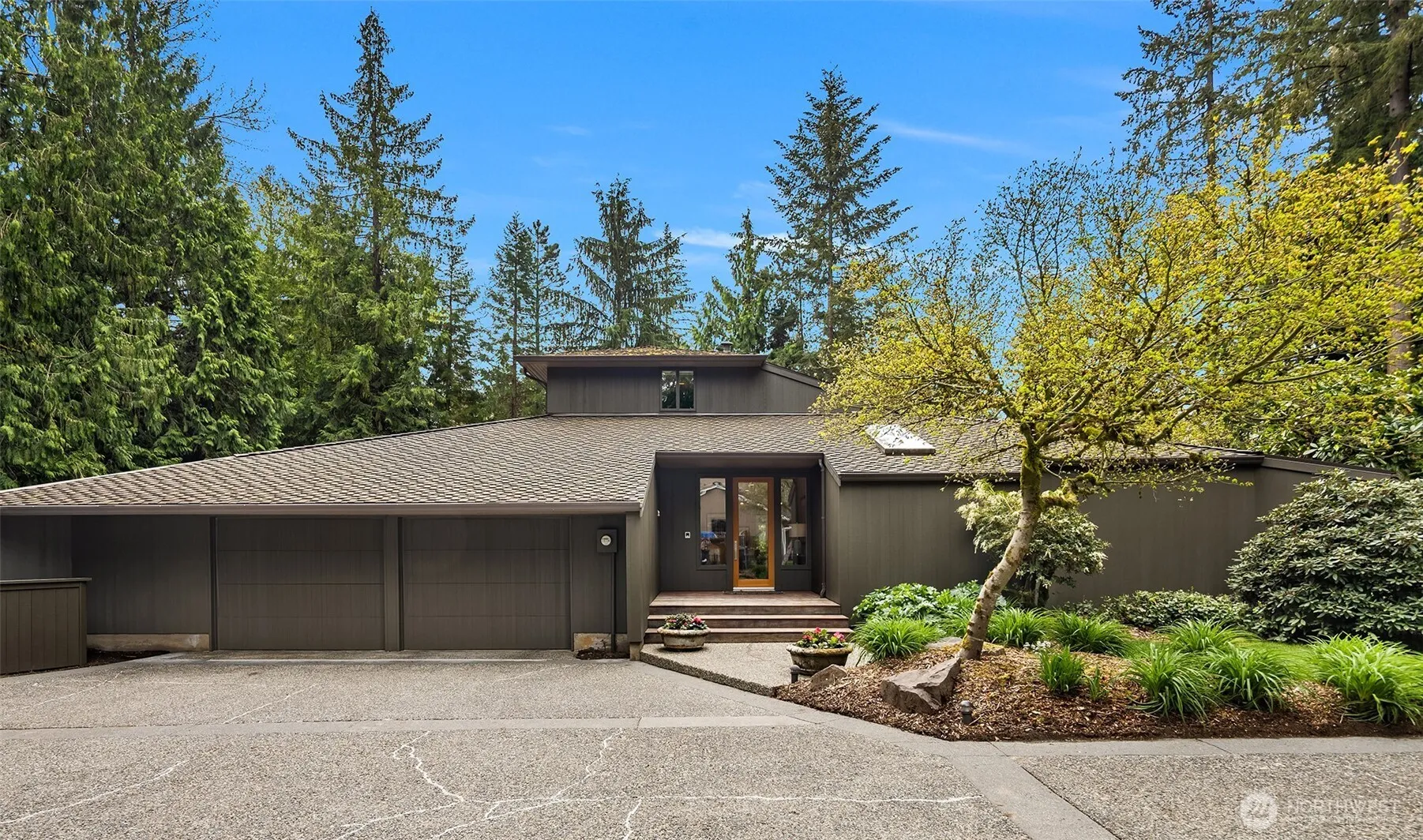 3908 142nd Place Ne, Bellevue