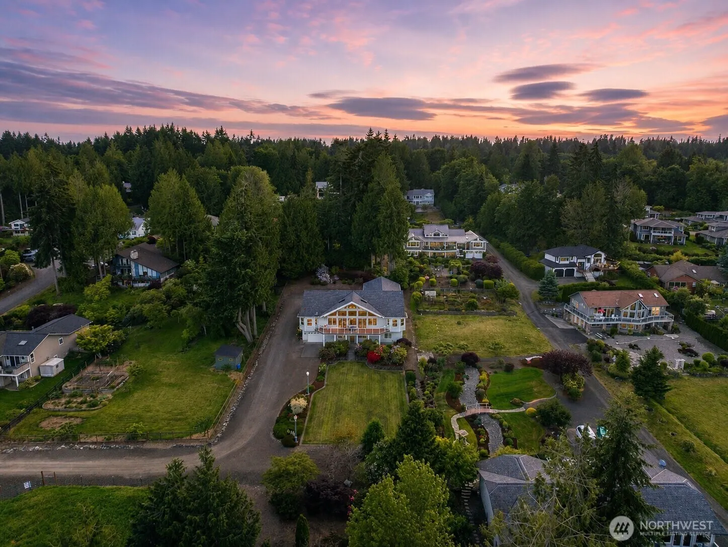 Property photo for 8151 E Seaview Drive, Port Orchard photo 4