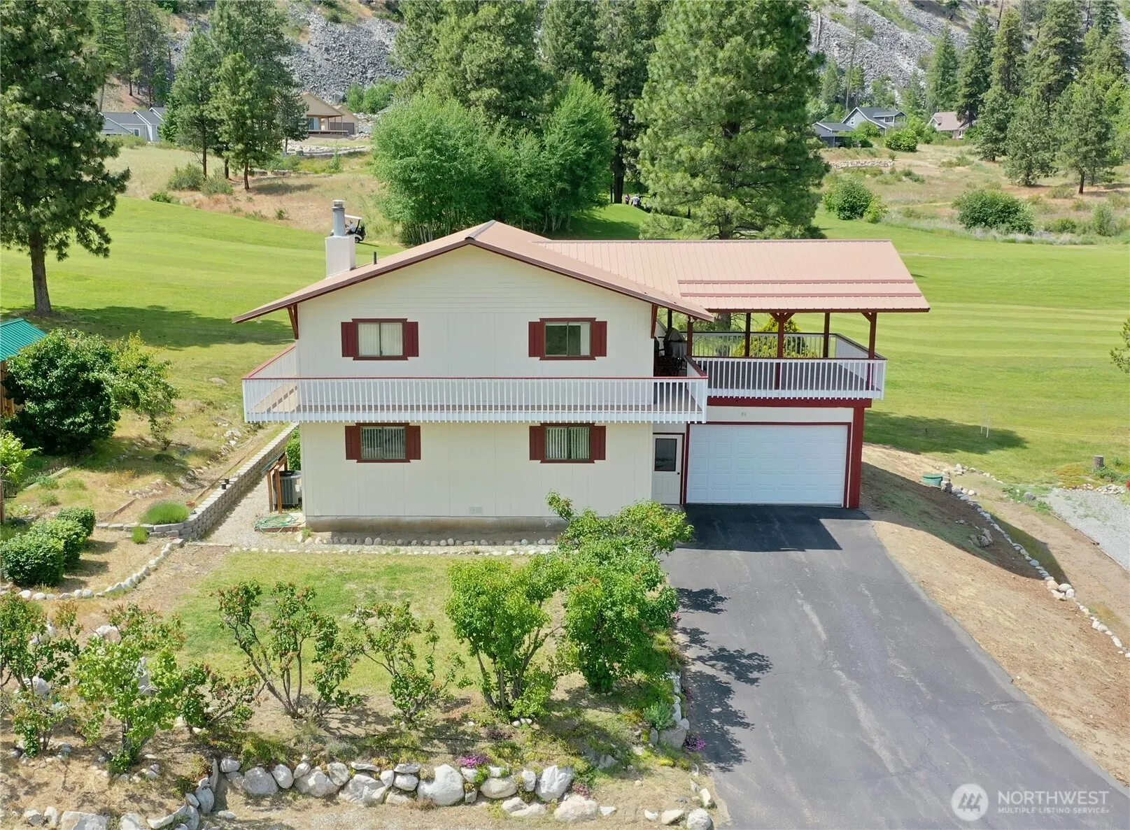 Property photo for 81 Golf Course Drive, Pateros photo 2