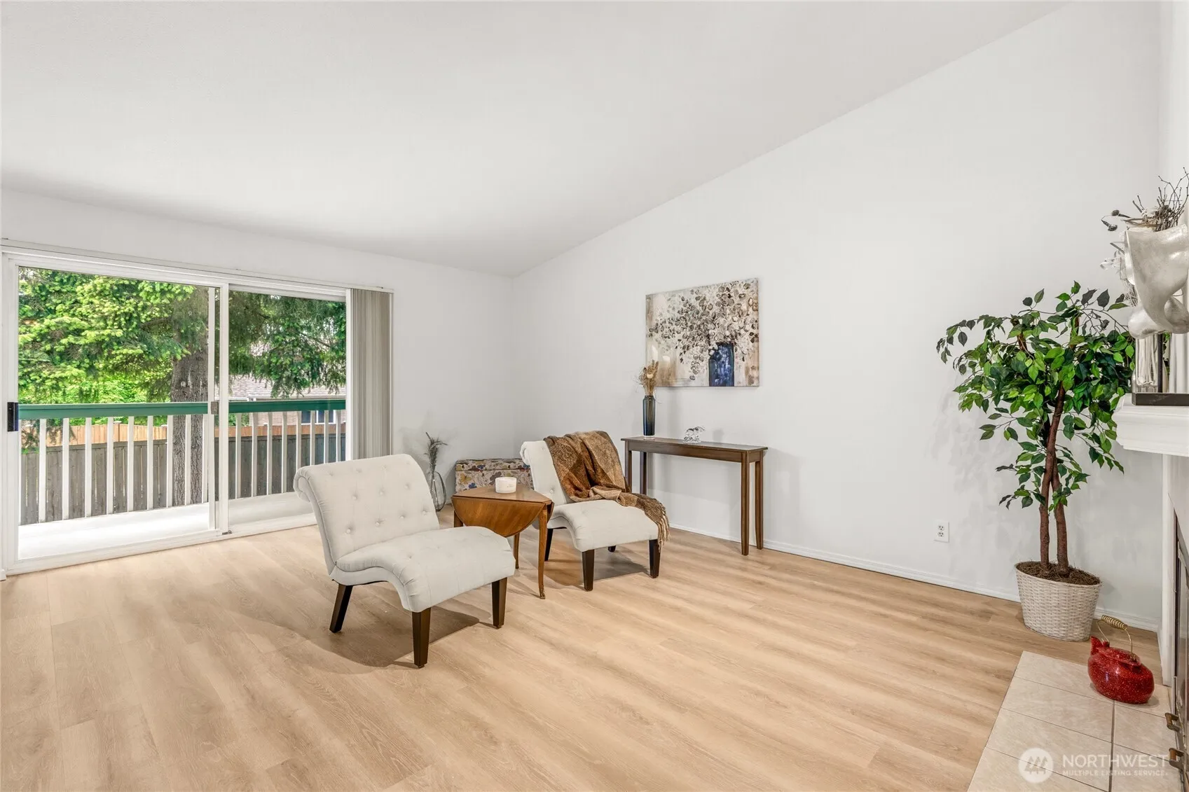Property photo for 1830 S 336th Street #a201, Federal Way photo 5