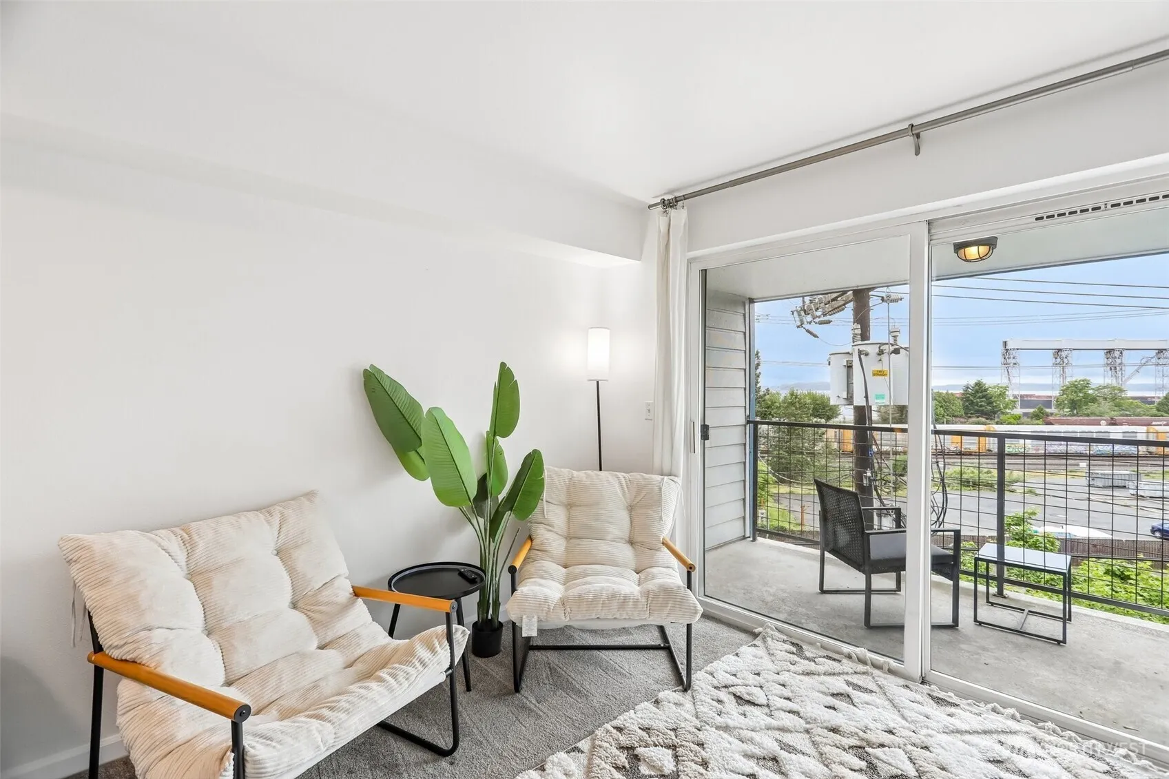 Property photo for 500 Elliott Avenue W #405, Seattle photo 5