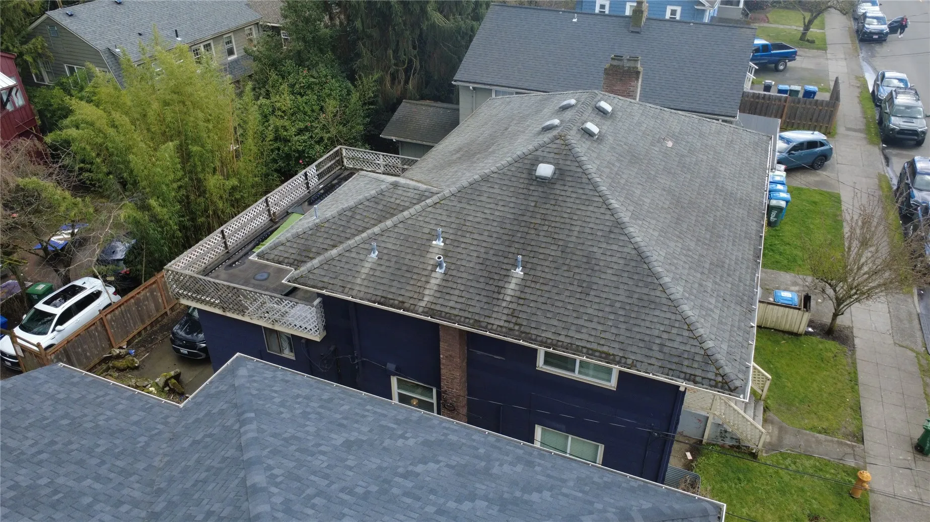 Property photo for 5026 20th Avenue Ne, Seattle photo 5