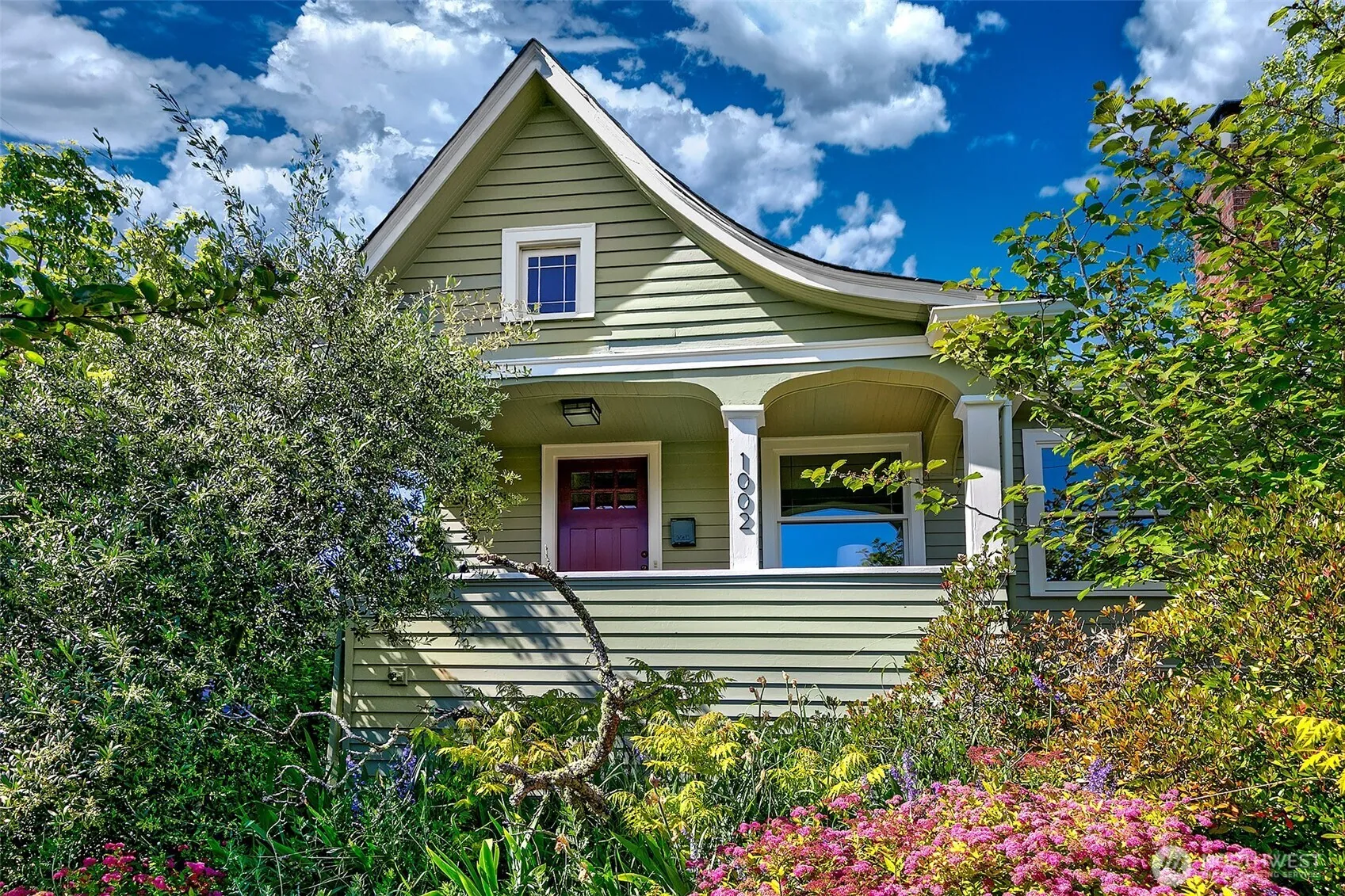 Property photo for 1002 Nw 70th Street, Seattle