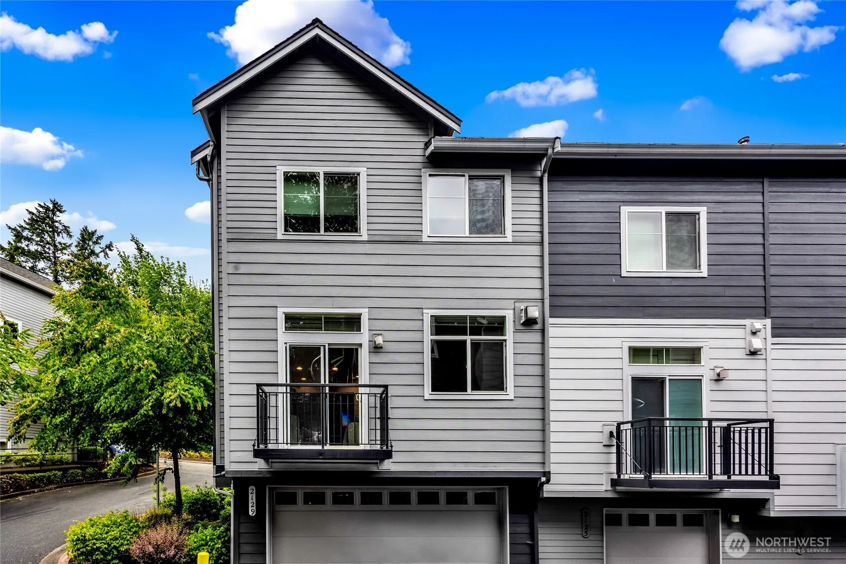 Property photo for 2129 Nw Tulus Dr, Issaquah photo 3