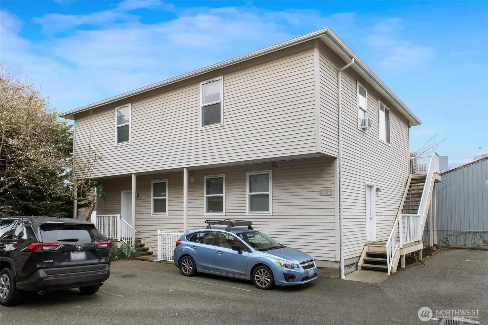 Property photo for 913 917 13th Avenue, Seattle photo 5