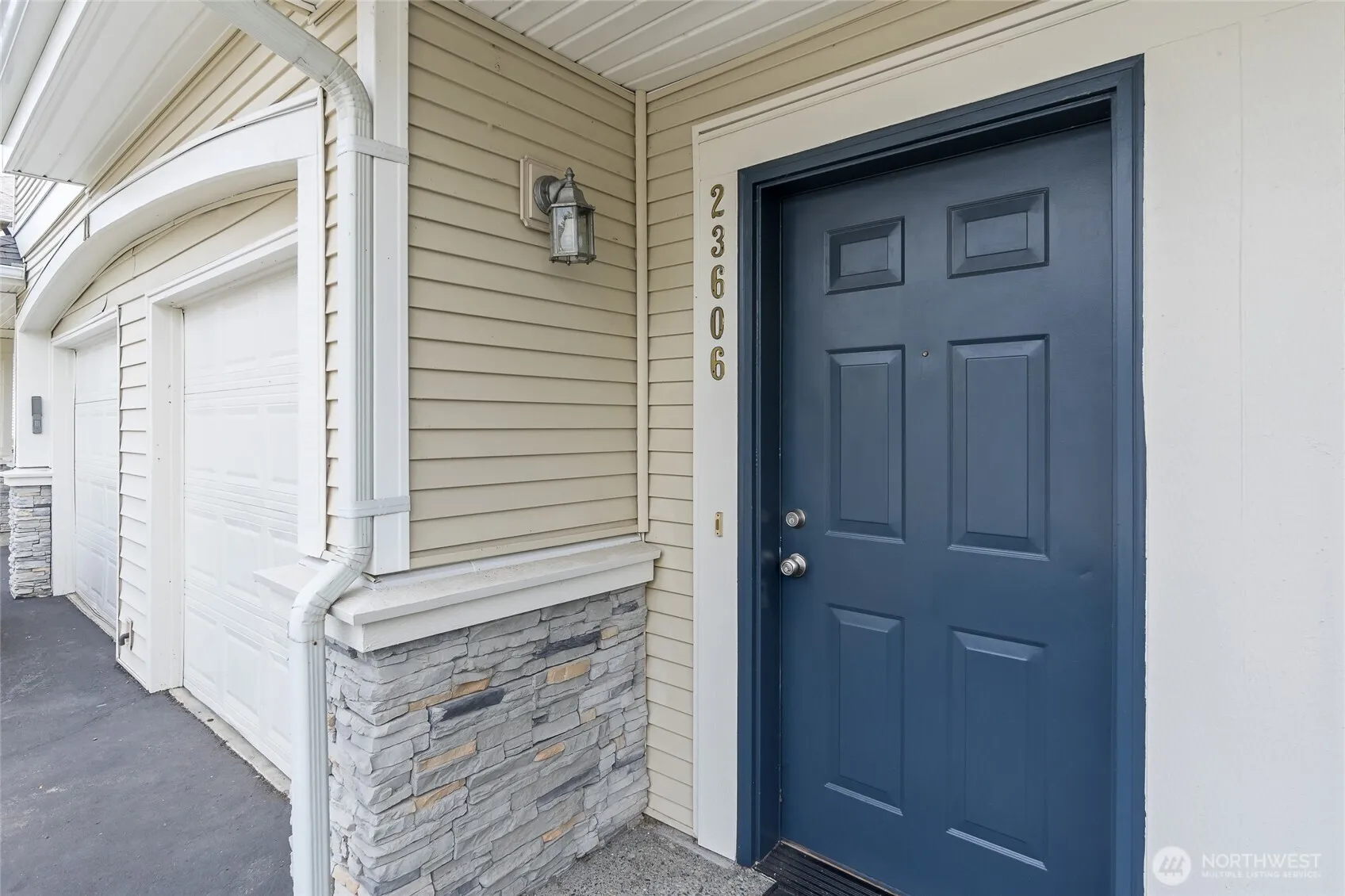 Property photo for 23606 55th Avenue S #11-03, Kent photo 3