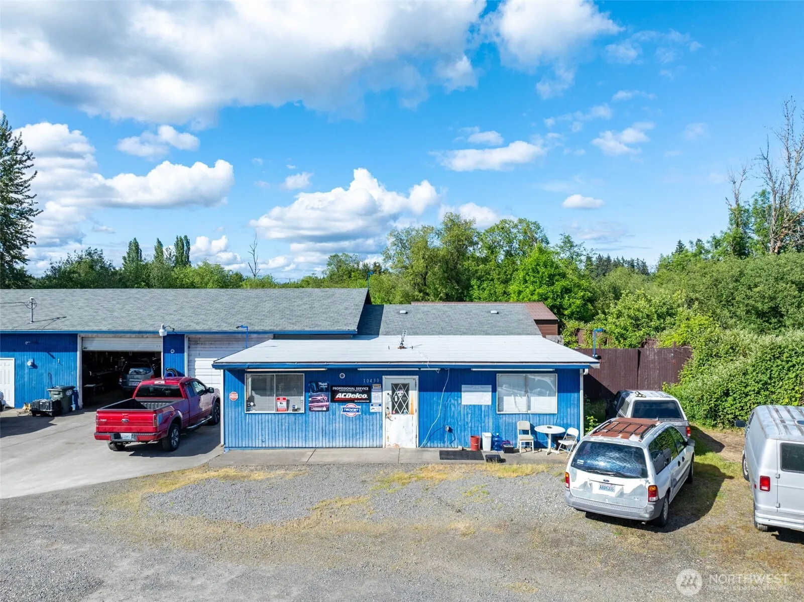Property photo for 10430 Case Road Sw, Olympia photo 2