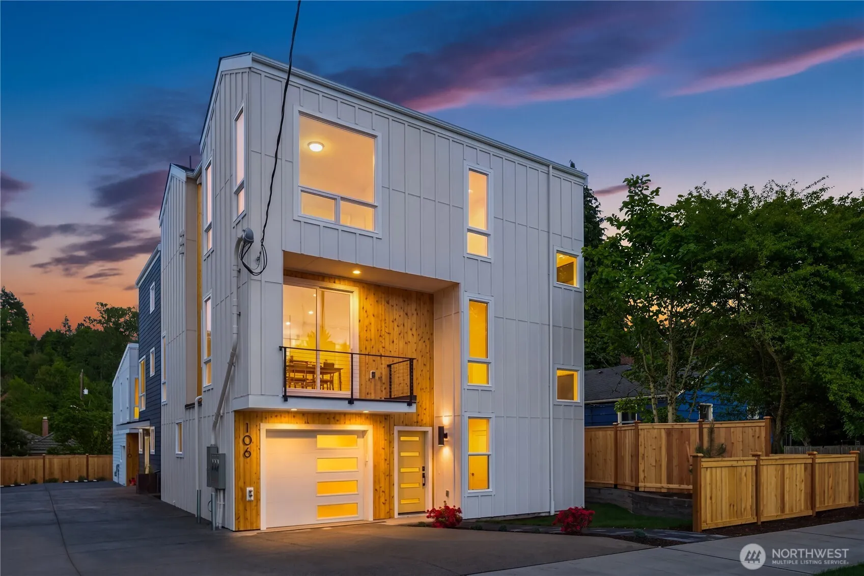 Property photo for 106 29th Avenue E, Seattle