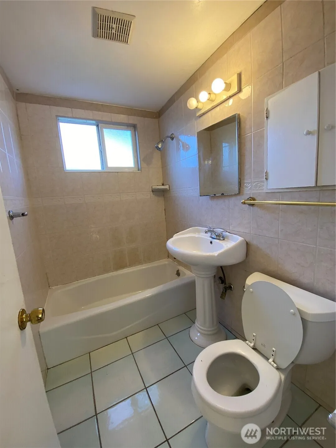 Property photo for 5114 20th Avenue S, Seattle photo 5
