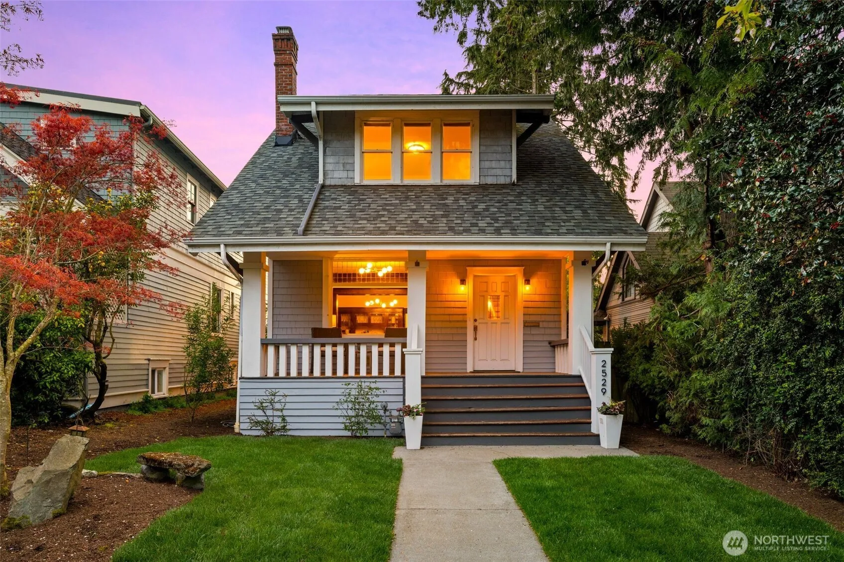 2529 Queen Anne Avenue N, Seattle