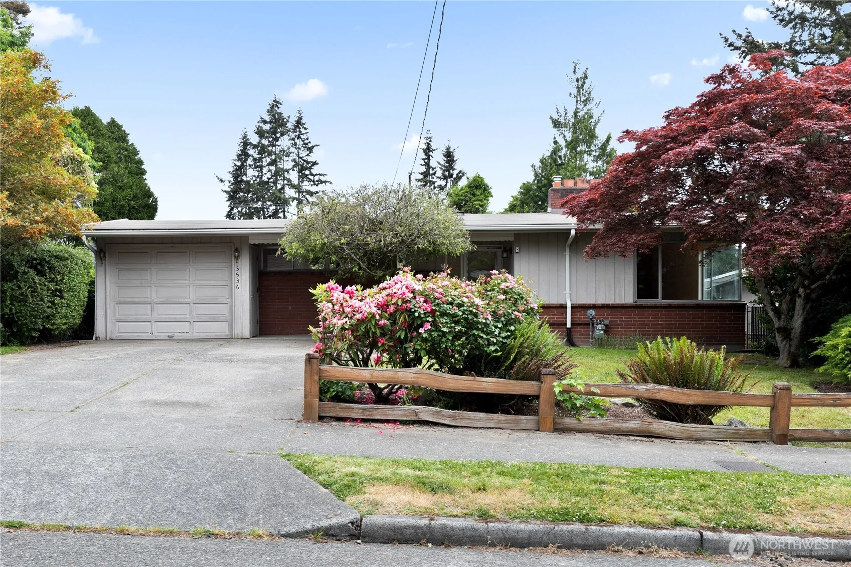 Property photo for 3536 Ne 94th Street, Seattle