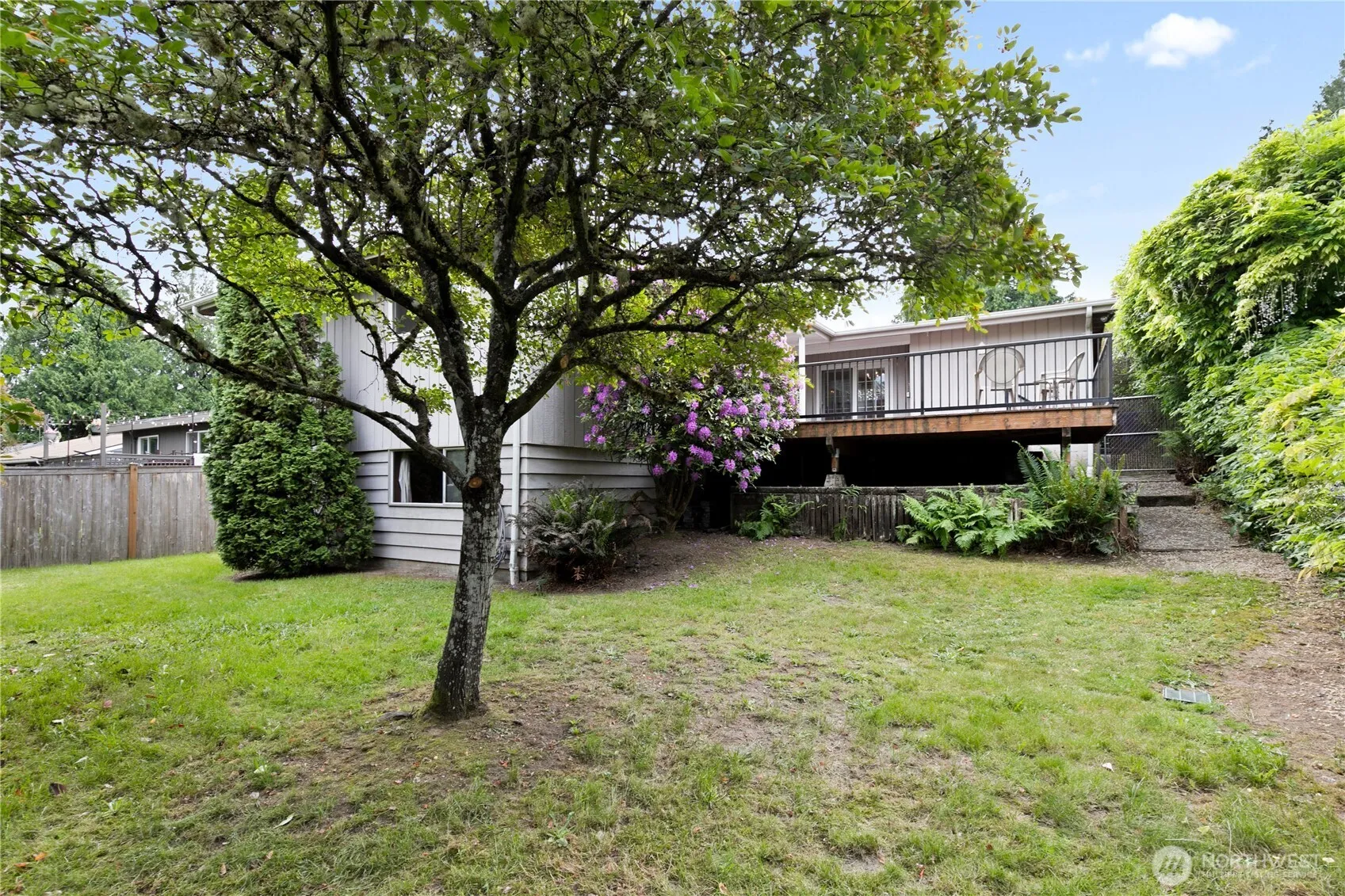 Property photo for 3536 Ne 94th Street, Seattle photo 5