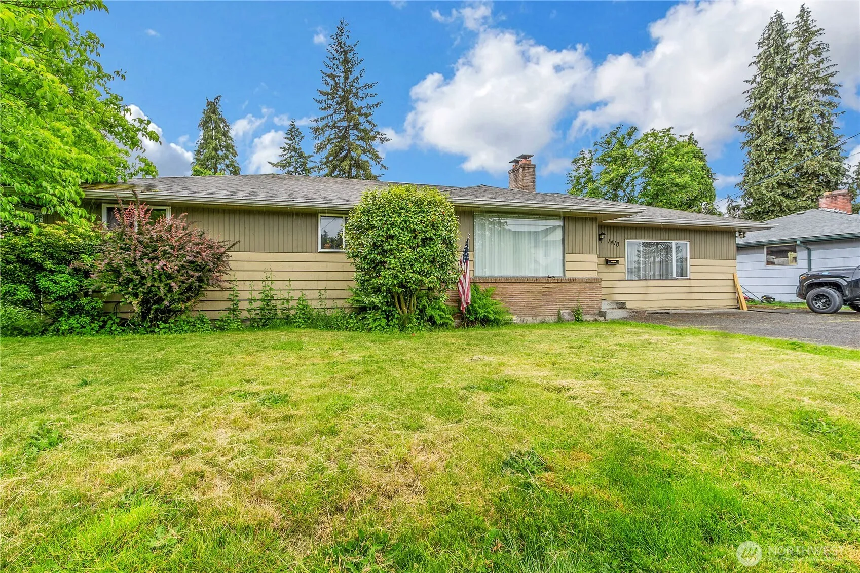 Property photo for 1410 7th Avenue Sw, Puyallup photo 2