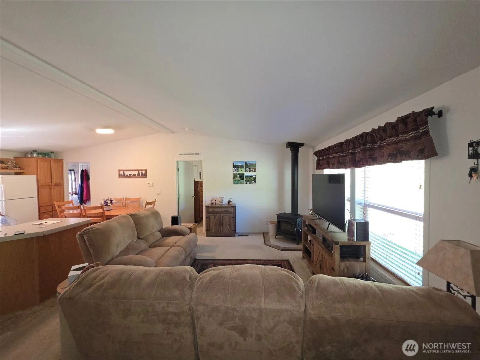 Property photo for 393 Summer Road, Tonasket photo 2