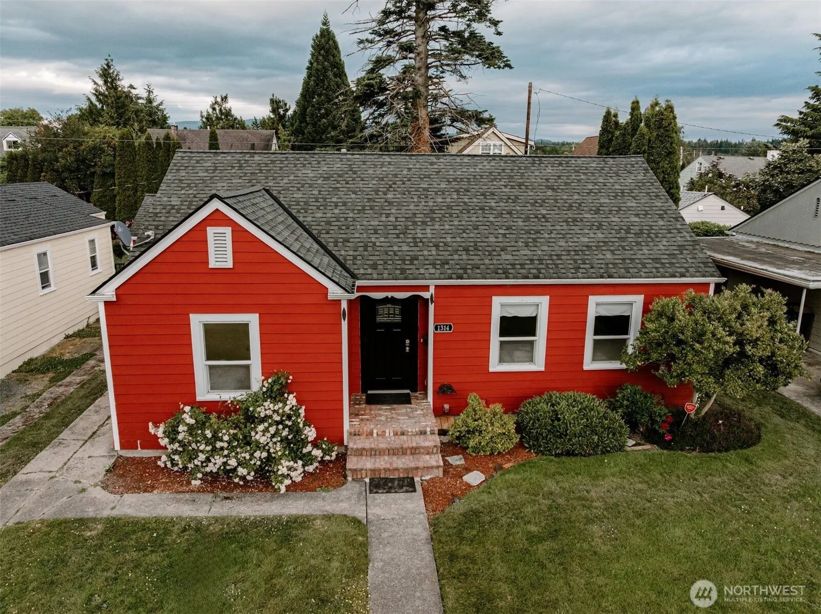 Property photo for 1314 S 12th Street, Mount Vernon