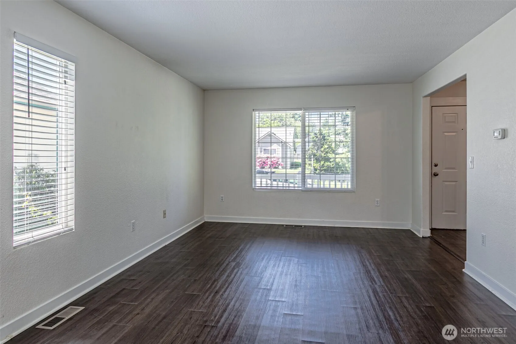 Property photo for 1624 Springfield Court Ne, Olympia photo 4
