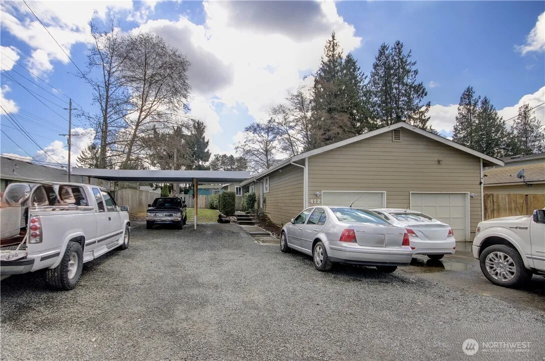 Property photo for 412 105th Street Sw, Everett photo 2