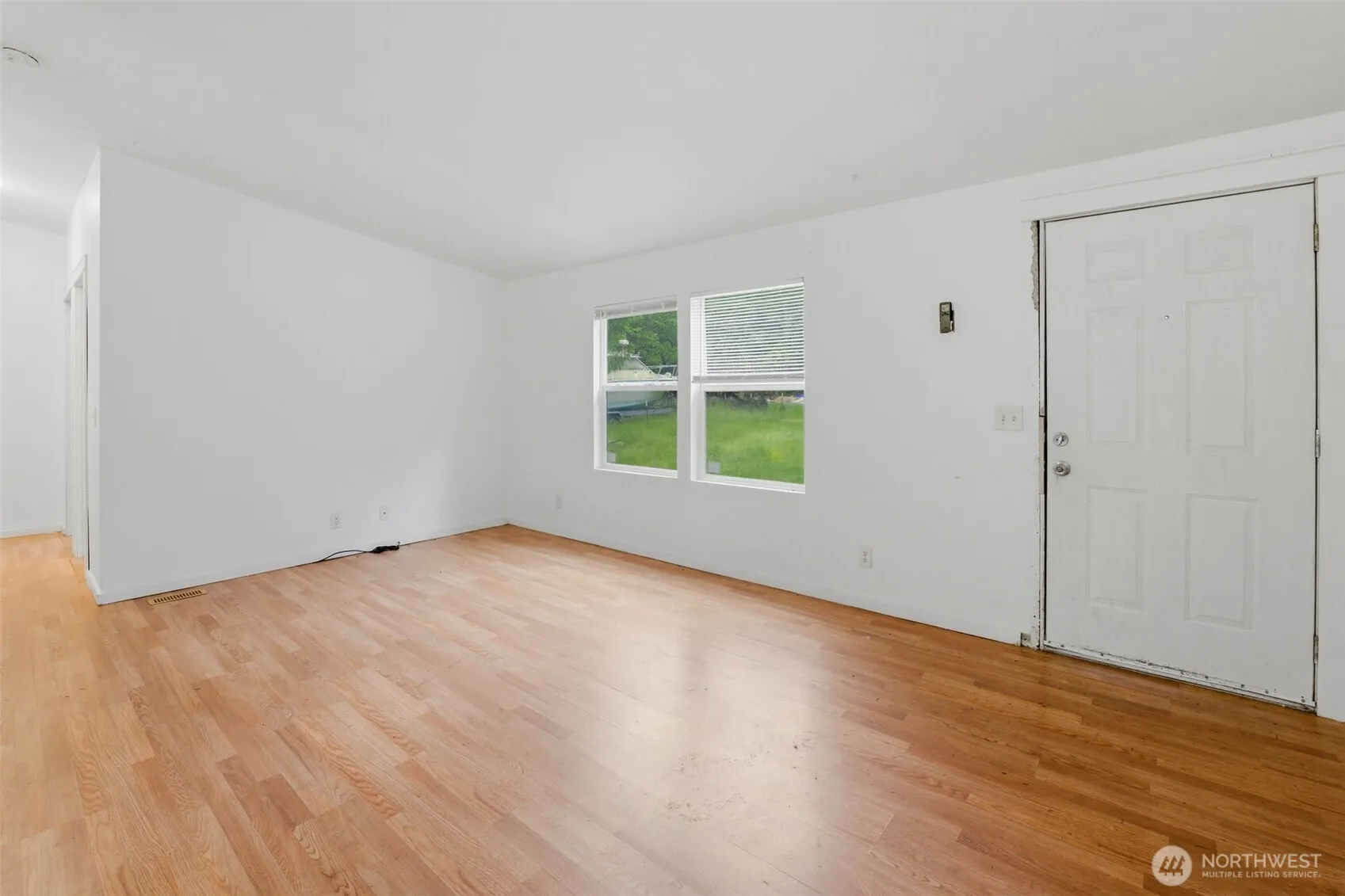 Property photo for 15511 Bay Ridge Drive Nw, Poulsbo photo 3