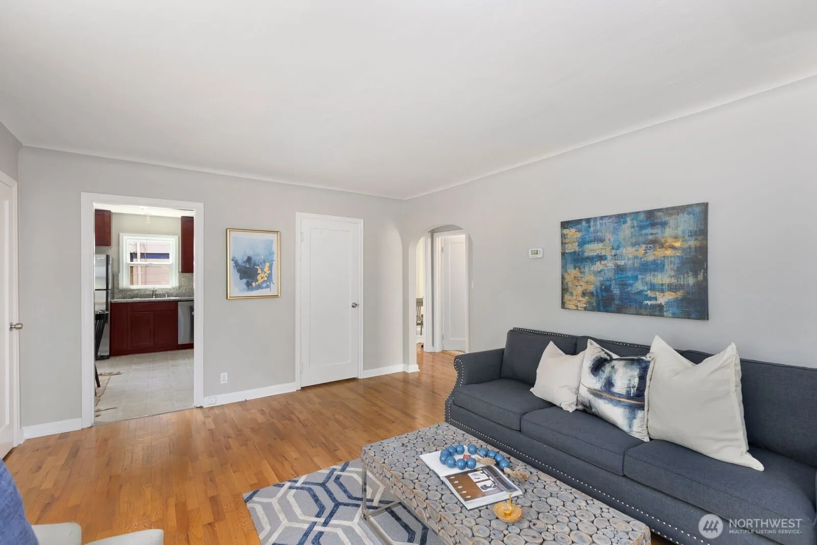 Property photo for 8111 10th Avenue S, Seattle photo 4