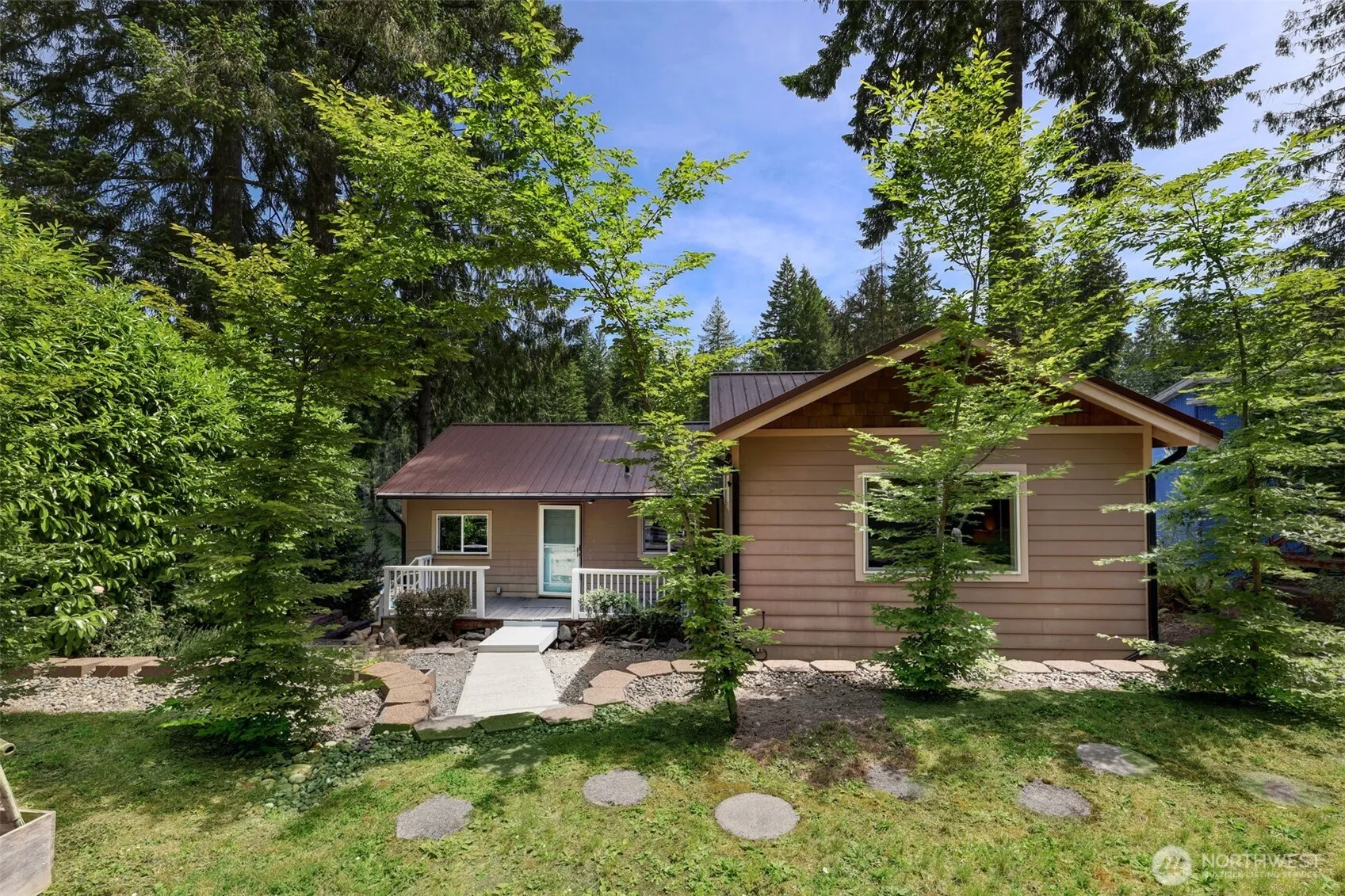 Property photo for 292 Ne Lake Drive, Tahuya photo 3