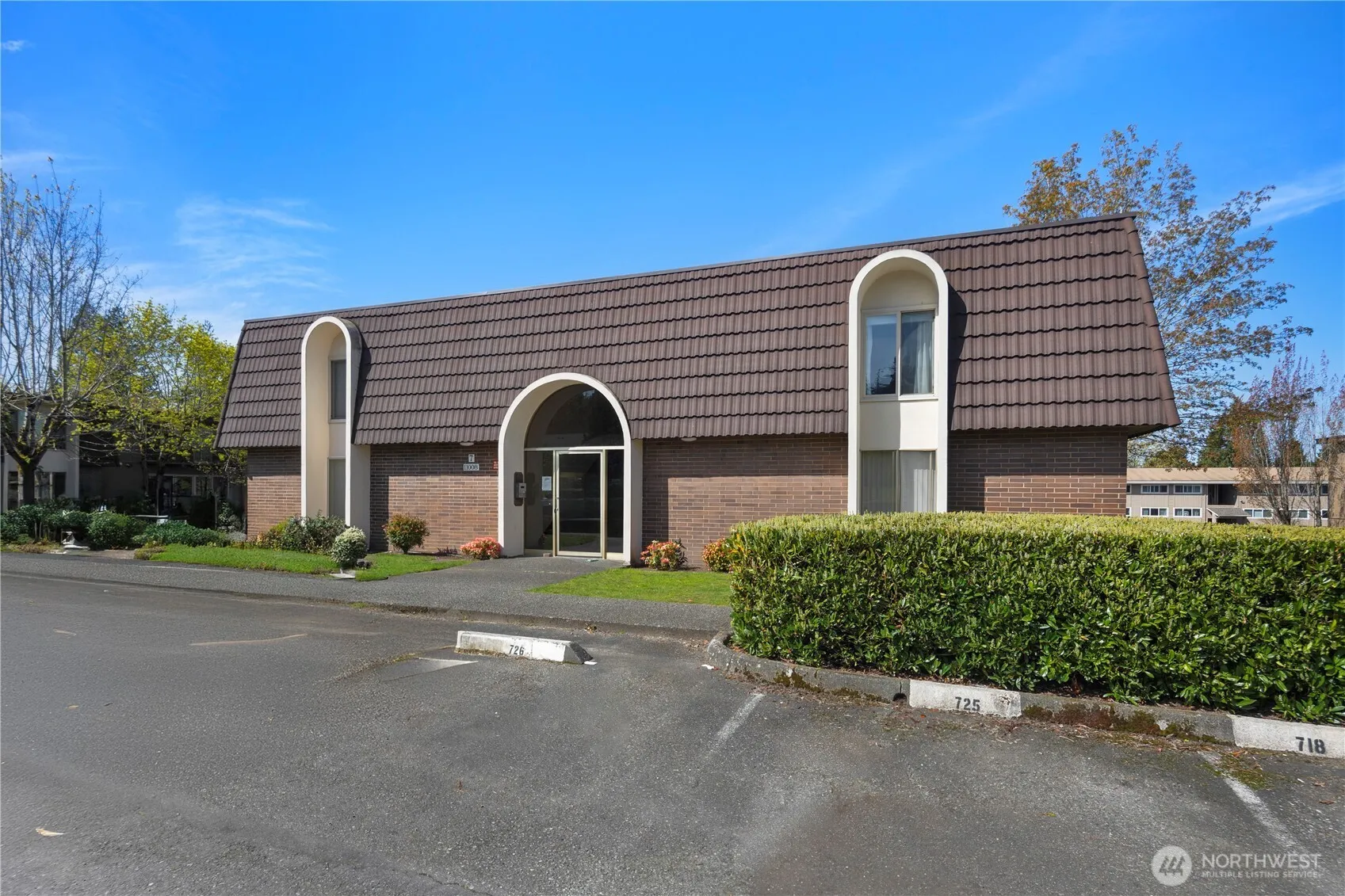 11008 Ne 68th St #728, Kirkland