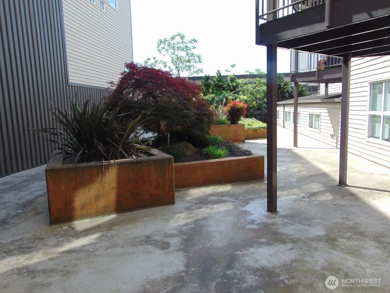 Property photo for 4014 N Aurora Ave #b, Seattle photo 5