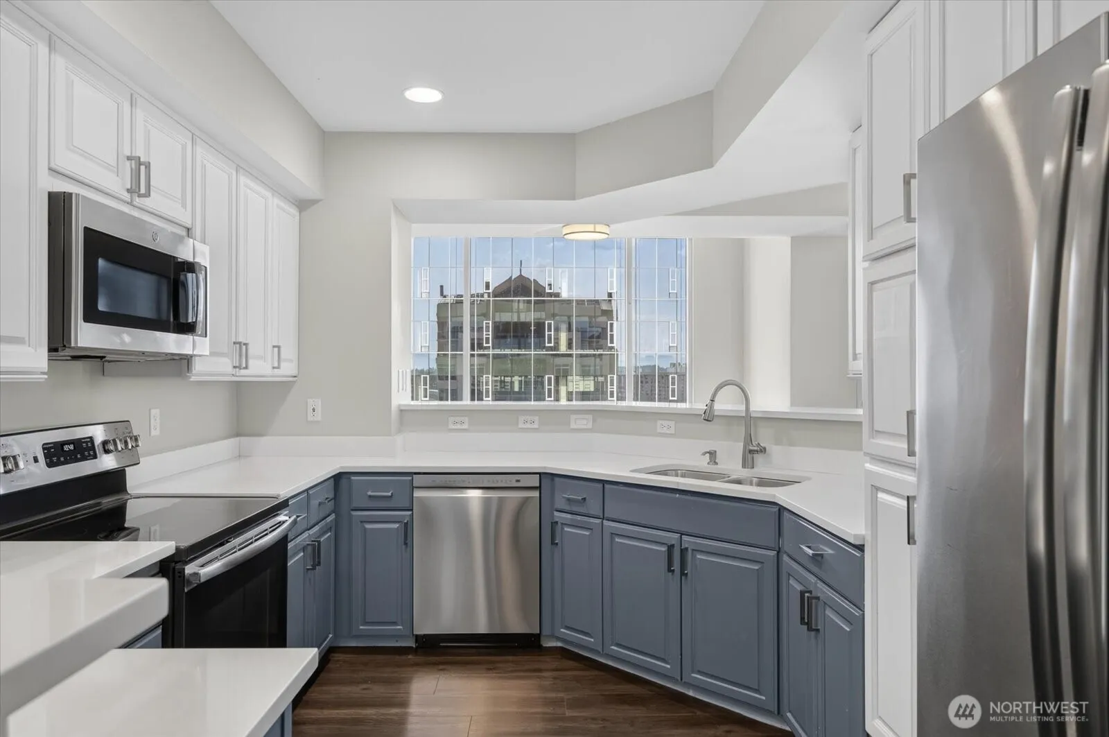Property photo for 177 107th Avenue Ne #2207, Bellevue photo 5
