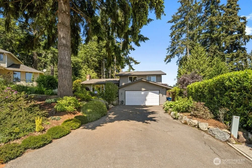 Property photo for 24306 87th Place W, Edmonds photo 2