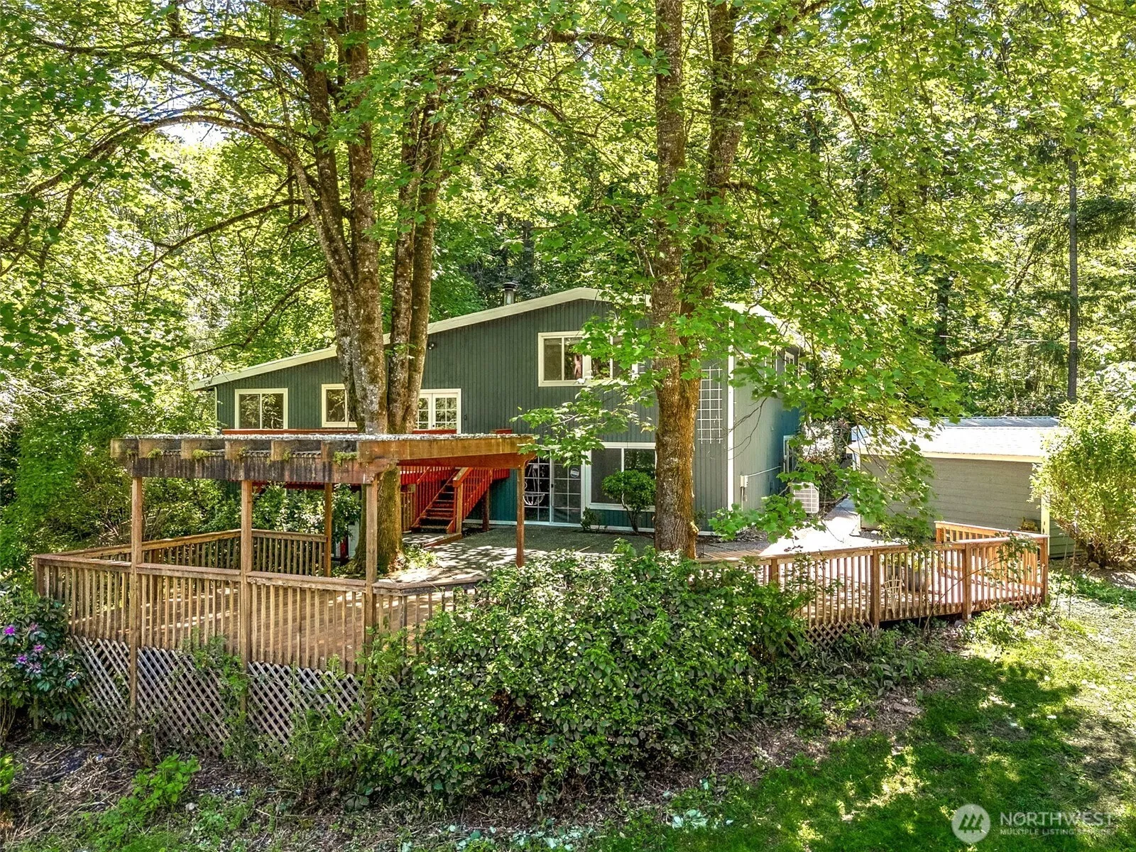 Property photo for 23908 Se 168 Street, Issaquah photo 2
