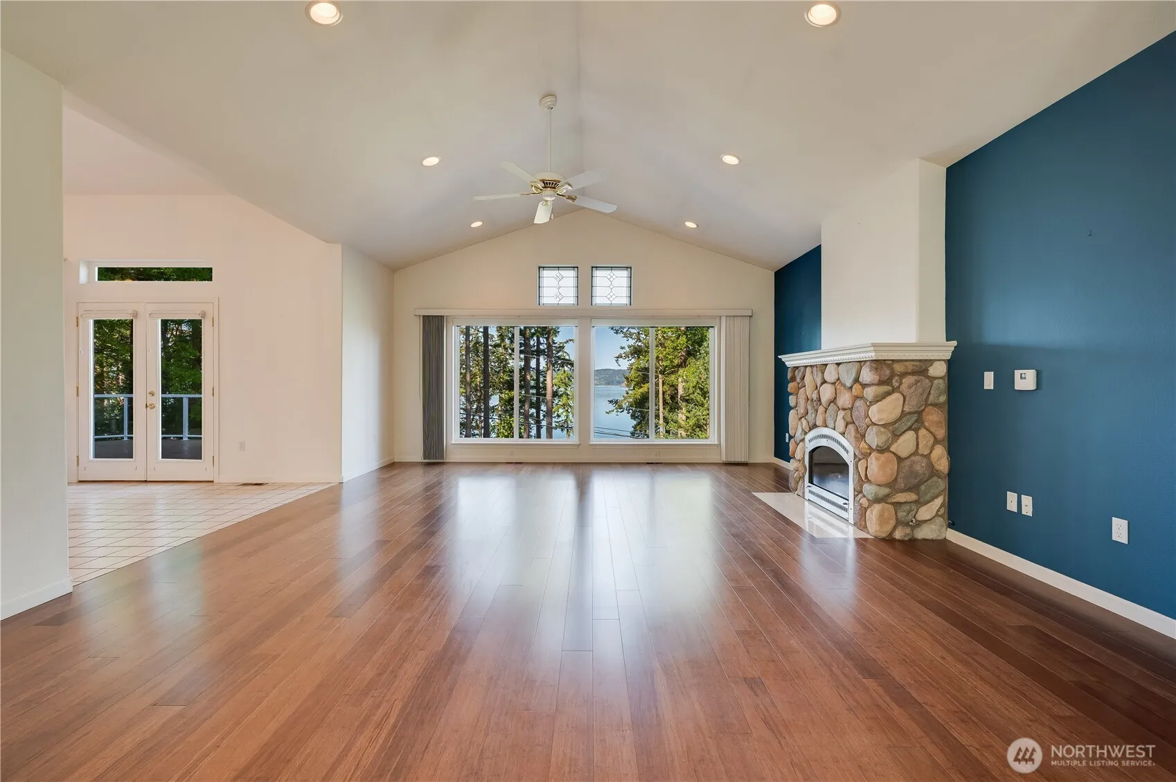 Property photo for 17340 Maple Lane, La Conner photo 2