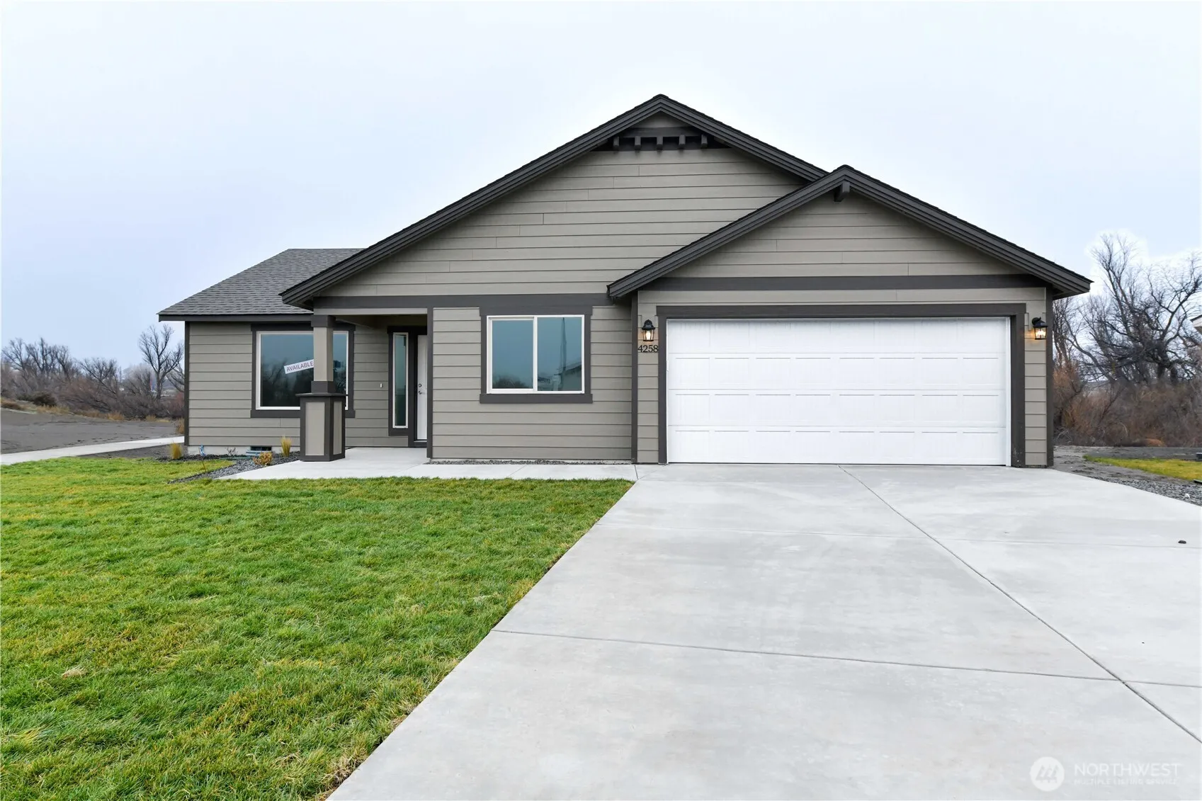 Property photo for 326 N Sandy Loop, Moses Lake