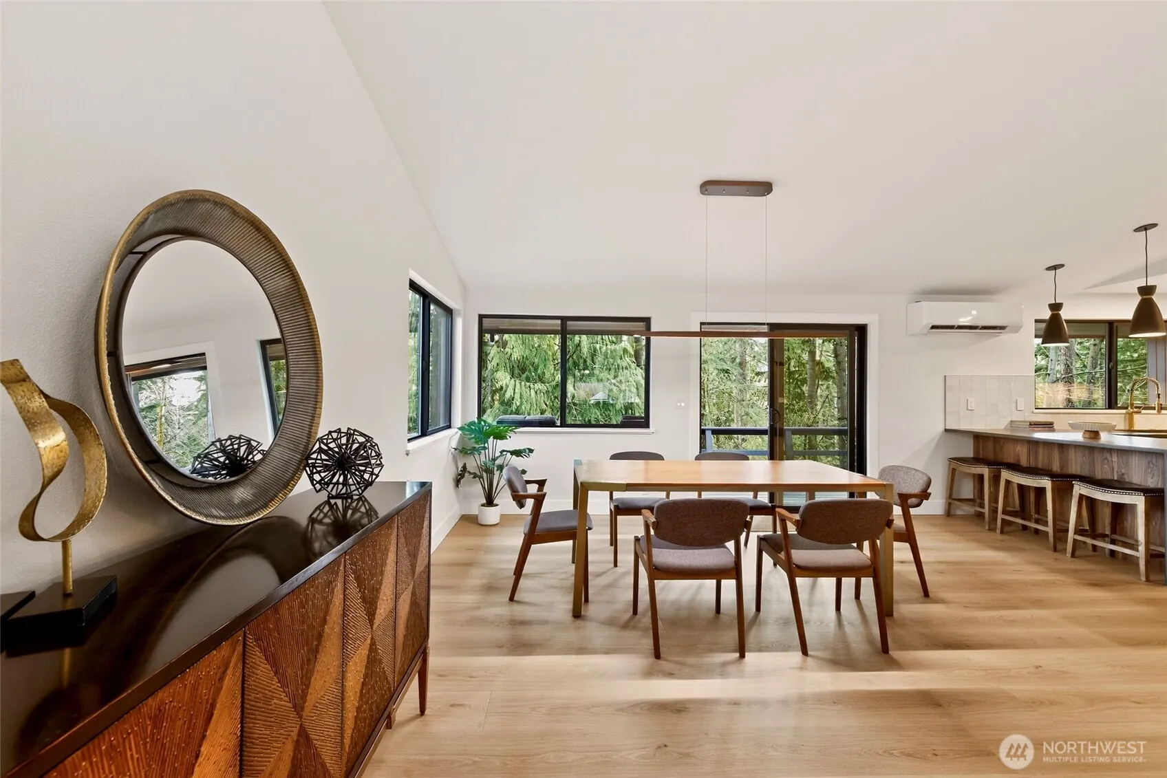 Property photo for 22016 Vine Road, Brier photo 5