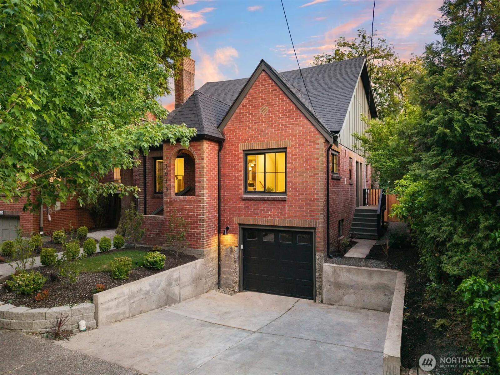 Property photo for 1013 Nw 80th Street, Seattle