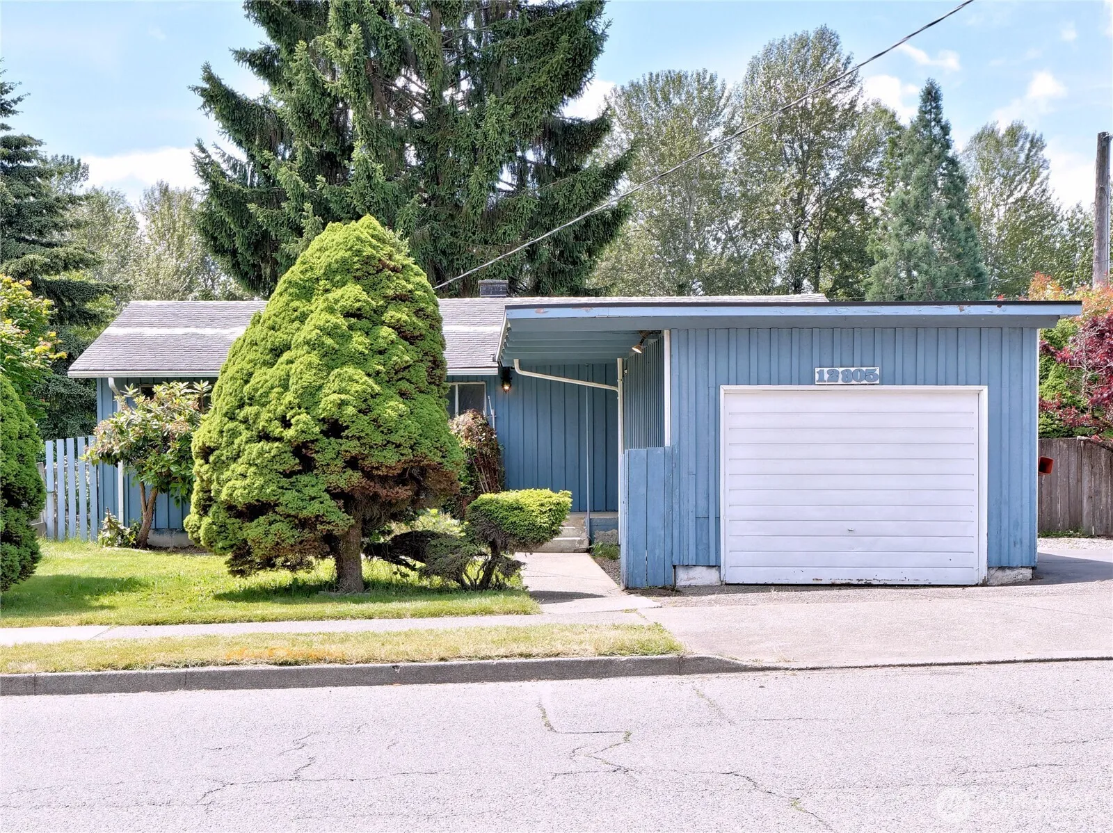 Property photo for 12805 64th Avenue S, Seattle