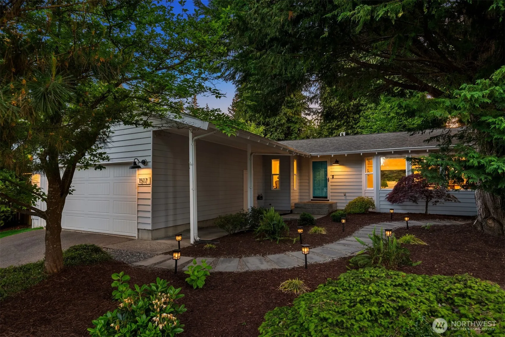 1517 3rd Place, Kirkland