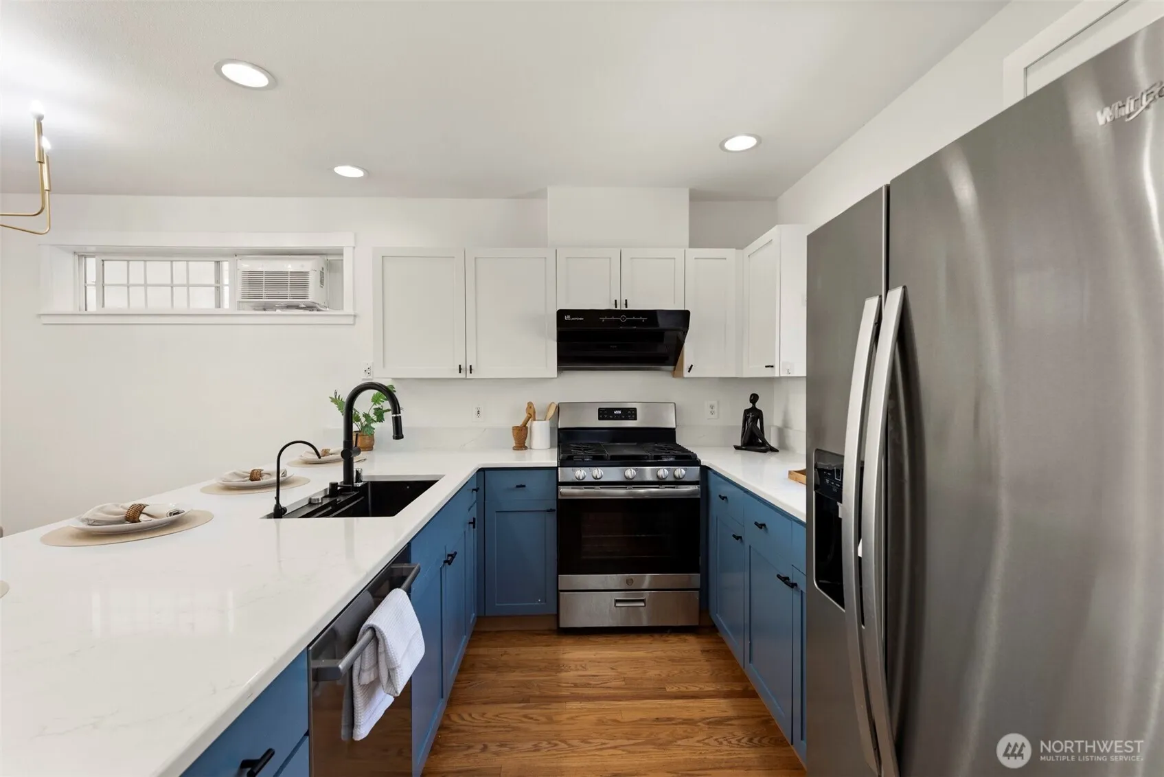 Property photo for 3425 21st Avenue W #a, Seattle photo 5