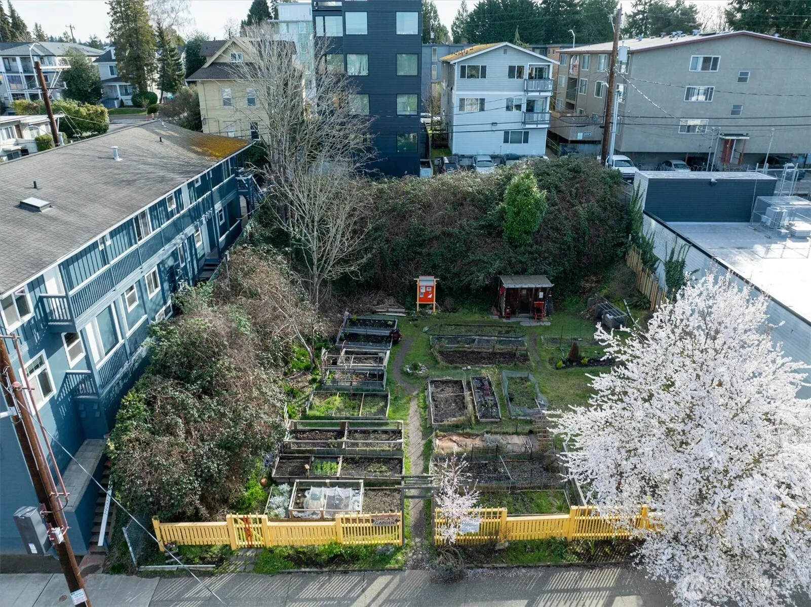 Property photo for 5520 University Way Ne, Seattle