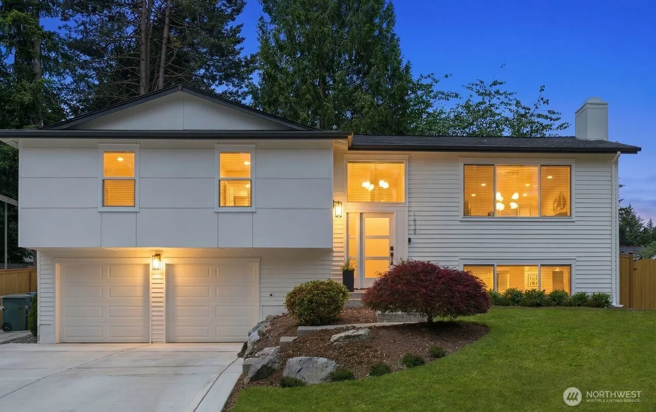 Property photo for 1529 172nd Place Ne, Bellevue