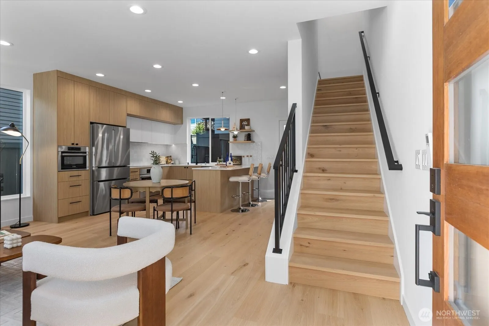Property photo for 1762 Nw 60th Street #b, Seattle photo 4