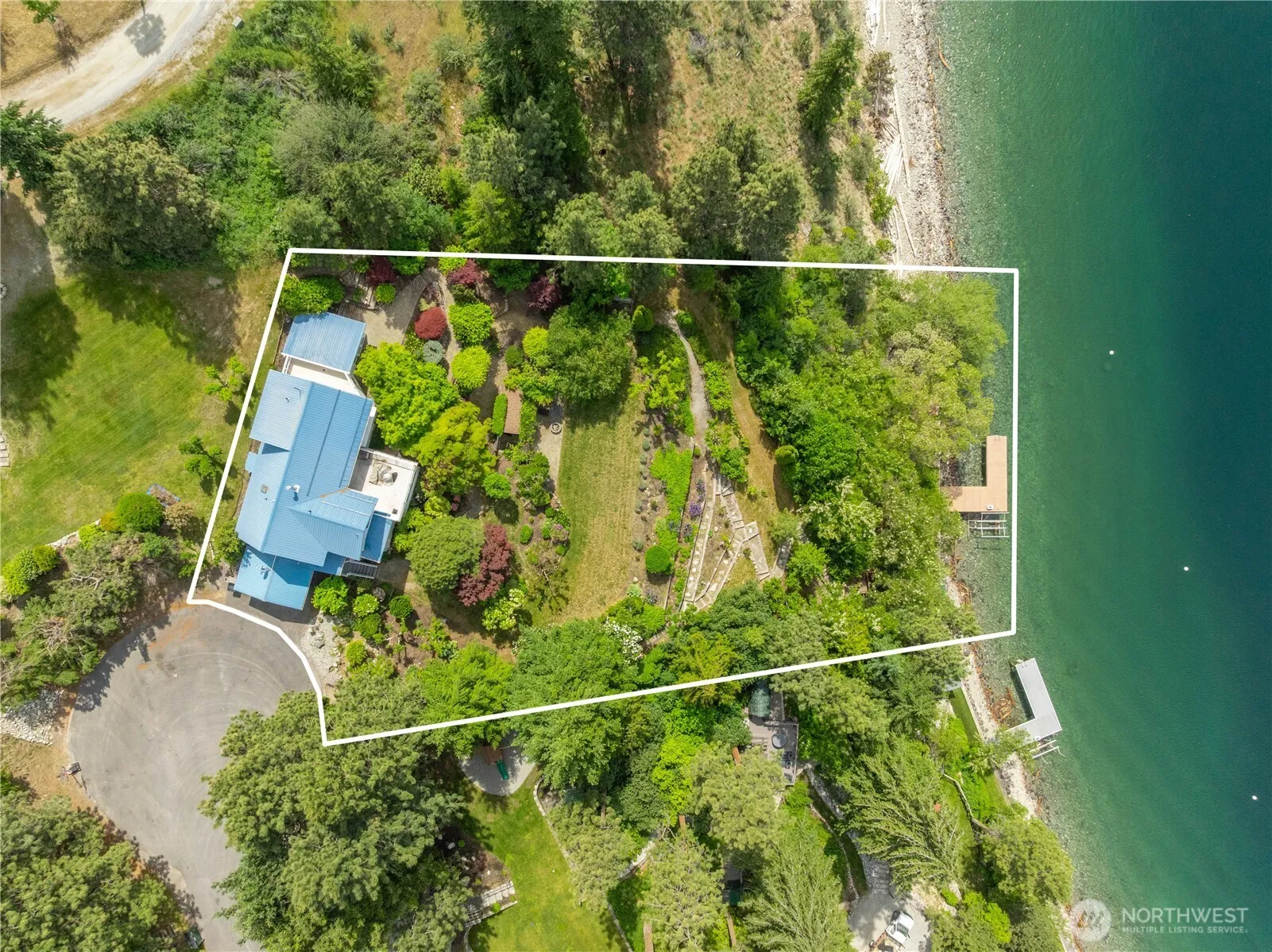 Property photo for 141 Sunset Pl, Manson photo 2