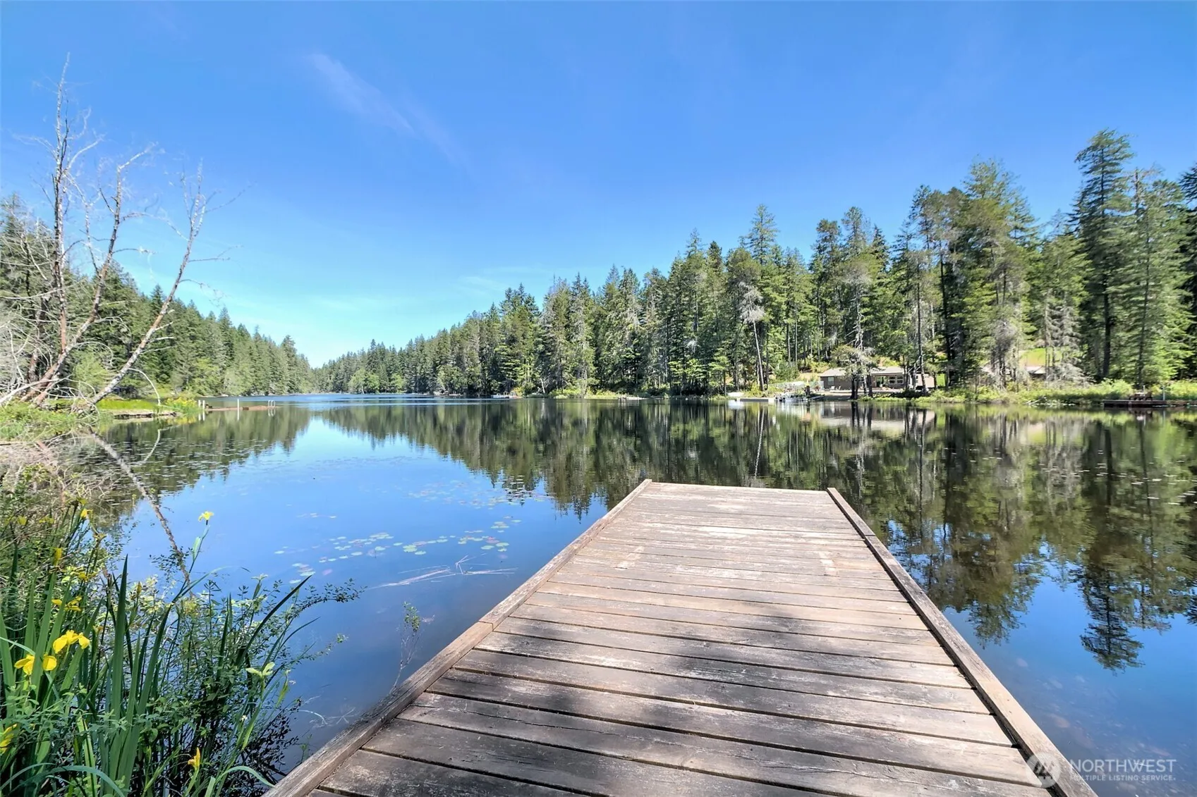 Property photo for 90 Ne Lakeridge Drive, Belfair