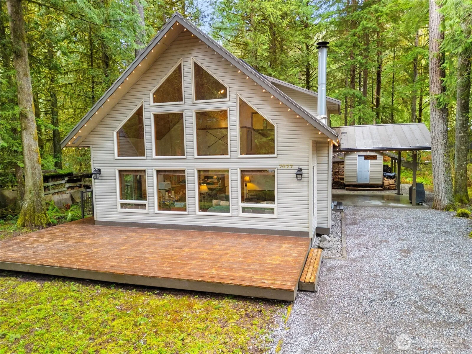 Property photo for 7077 Austin Pass Road, Glacier