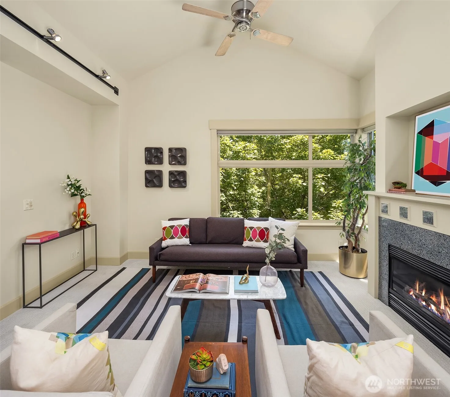 Property photo for 2035 Eastlake Avenue E #301, Seattle photo 5