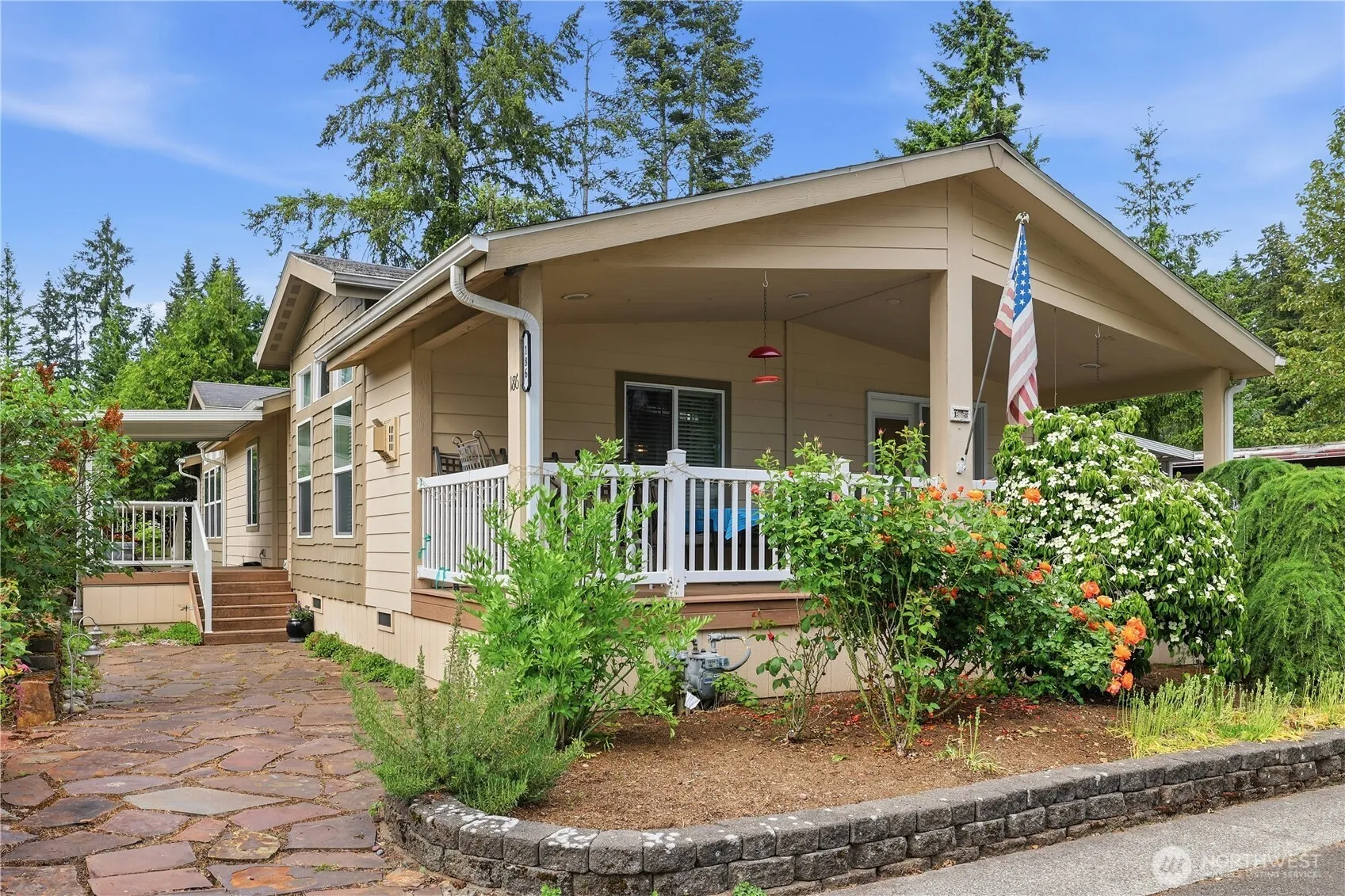 Property photo for 18425 Ne 95th Street #186, Redmond