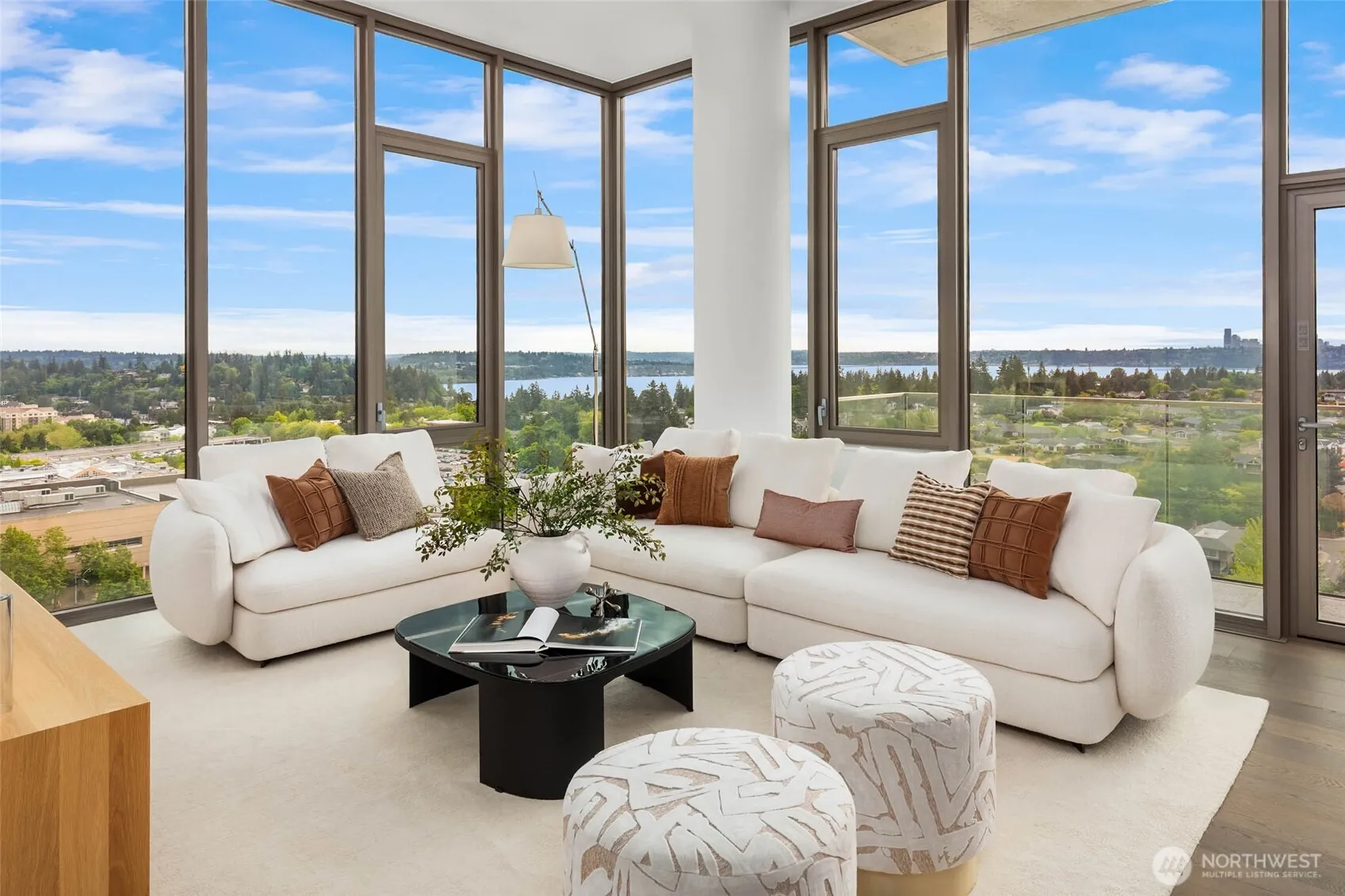 10232 Ne 10th Street #1807, Bellevue
