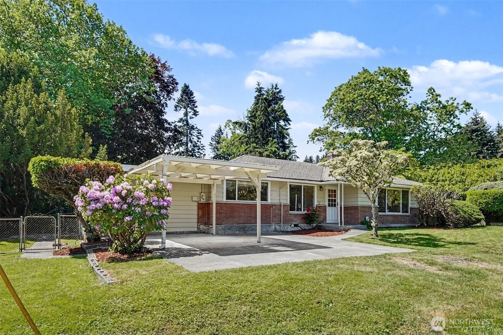 10749 30th Ave Ne, Seattle