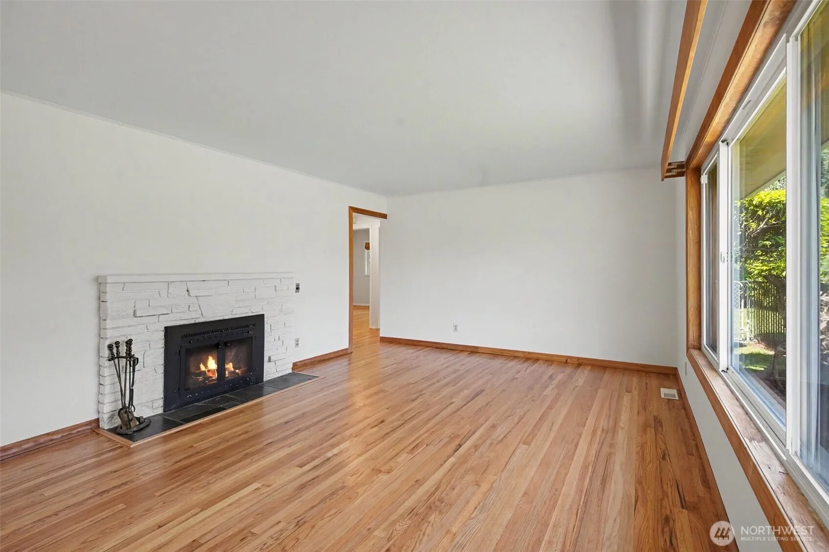 Property photo for 10749 30th Ave Ne, Seattle photo 3