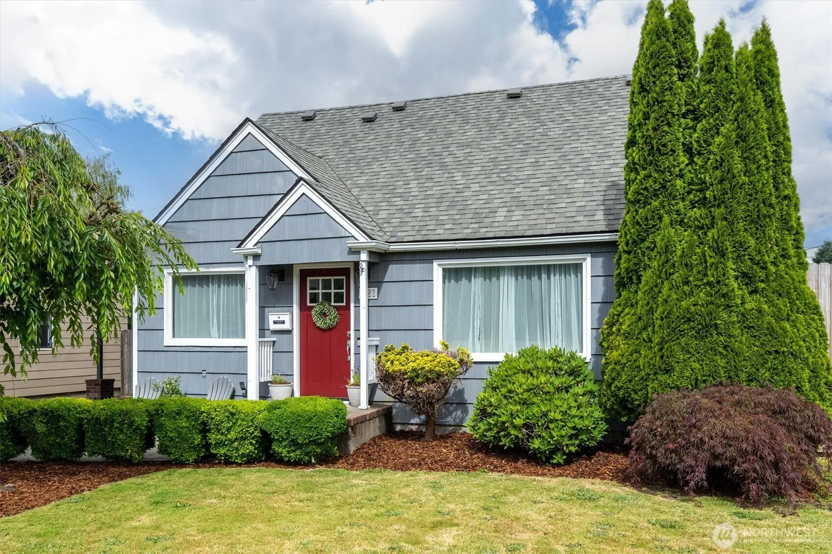 Property photo for 621 27th Avenue, Longview